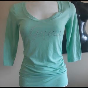 Guess top